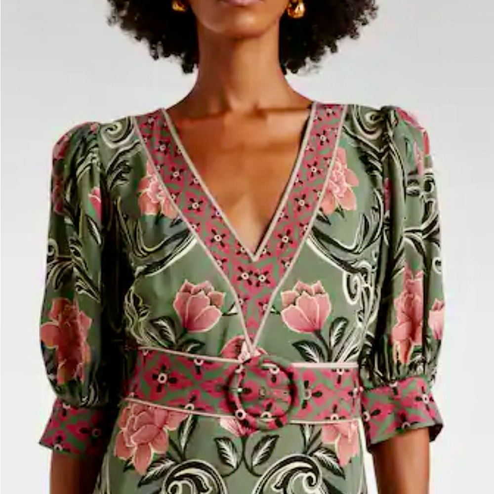 NWT FARM Rio Short Sleeve Arabesque Floral Green Maxi Dress Size Medium - Picture 3 of 16